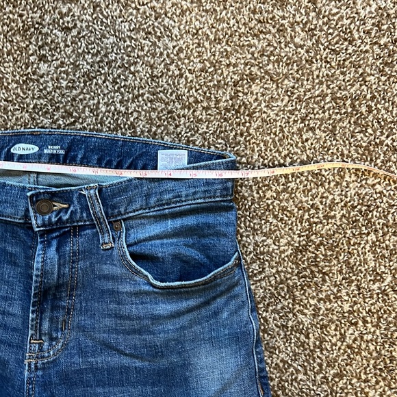 Old Navy skinny fit distressed jeans 32x30 (act 33 x 29 1/2) - Picture 2 of 7